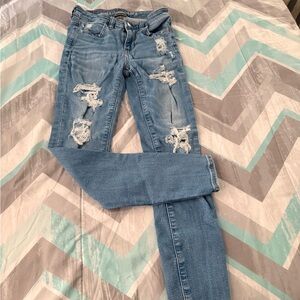 American Eagle Outfitters Light Blue Distressed Skinny Jeans